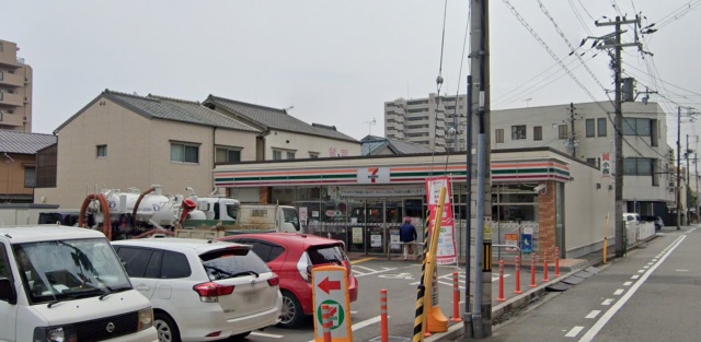 コンビニ　セブンイレブン　姫路船丘町店（コンビニ）まで400m