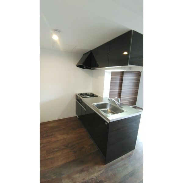 キッチン　人気の対面システムキッチンタイプです！