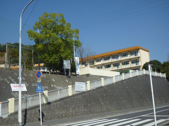小学校　向陽小学校（小学校）まで2522m