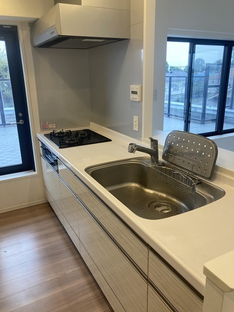 キッチン　システムキッチン