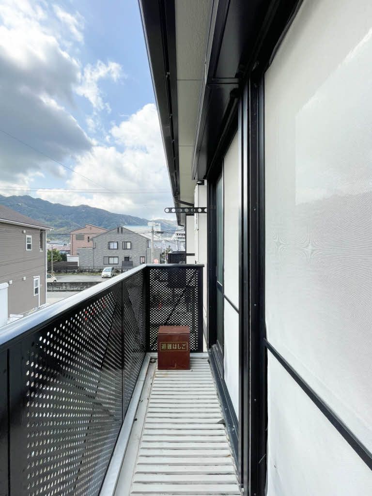 バルコニー　日当たり良好です。