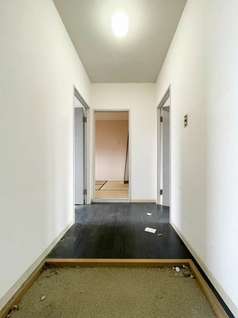 玄関　玄関です。