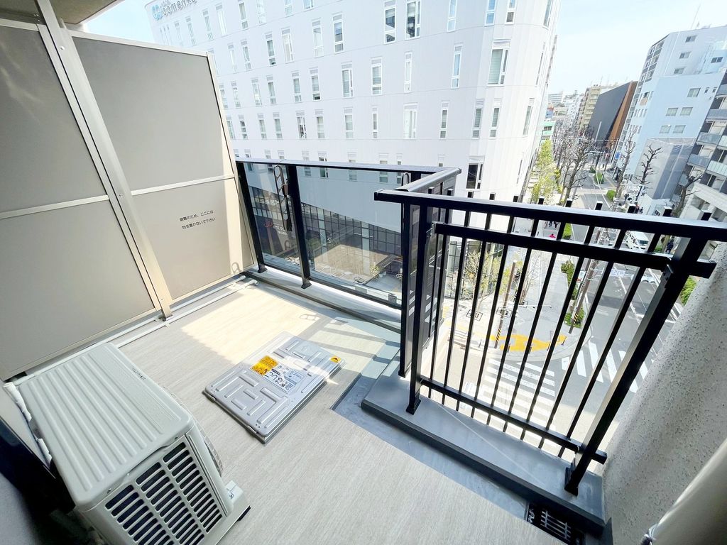 バルコニー　バルコニー