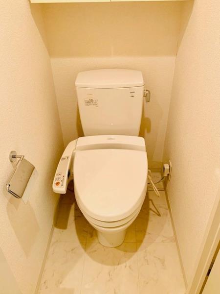 トイレ　シンプルで使いやすいトイレです