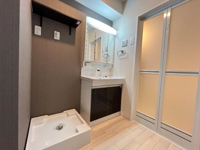 洗面設備　広い洗面スペース