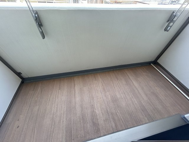 バルコニー　陽当たり良好なバルコニーです