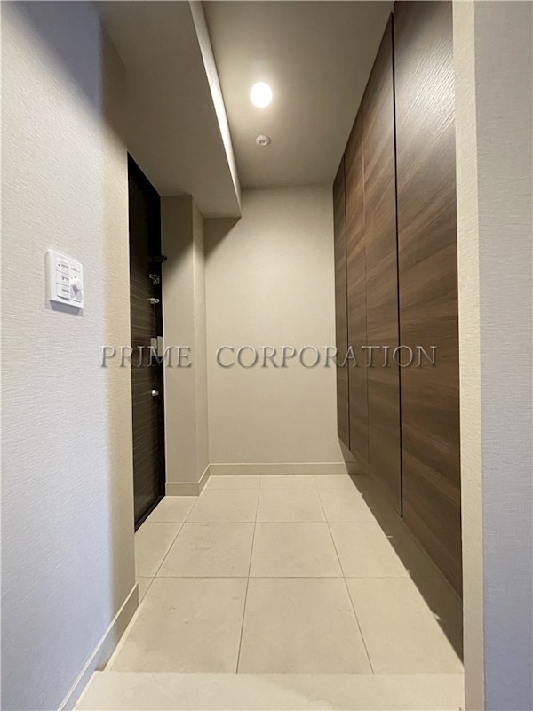 玄関　※参考写真※