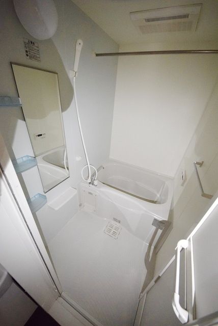 バス・シャワールーム　★お問い合わせはタウンハウジングまで★
