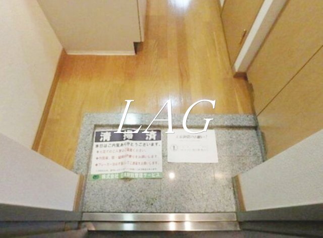 玄関　玄関です。