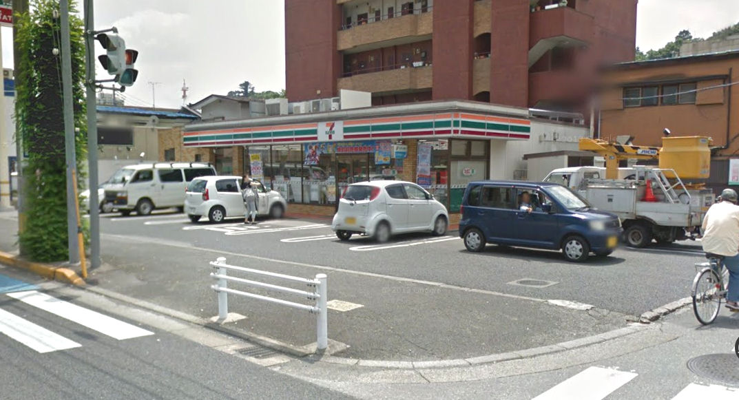 コンビニ　セブンイレブン宇都宮宇商通り店（コンビニ）まで591m
