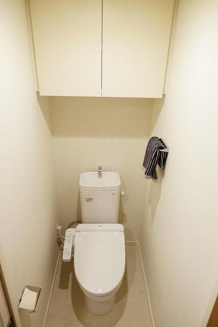トイレ　写真は同タイプ住居です。
