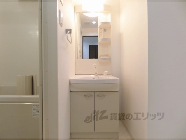 洗面設備　独立洗面台