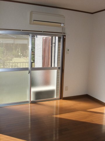 その他部屋・スペース　きれいな洋室です（参考写真です。現状優先となります。）