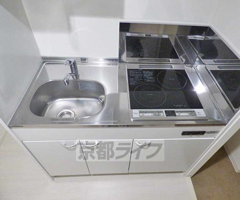 キッチン　キッチンです。