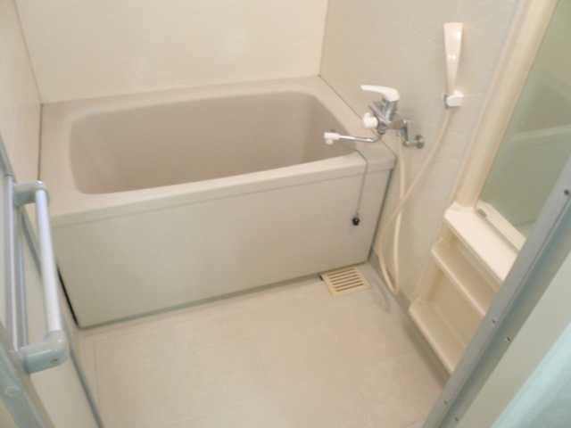 バス・シャワールーム　【別室参考写真】