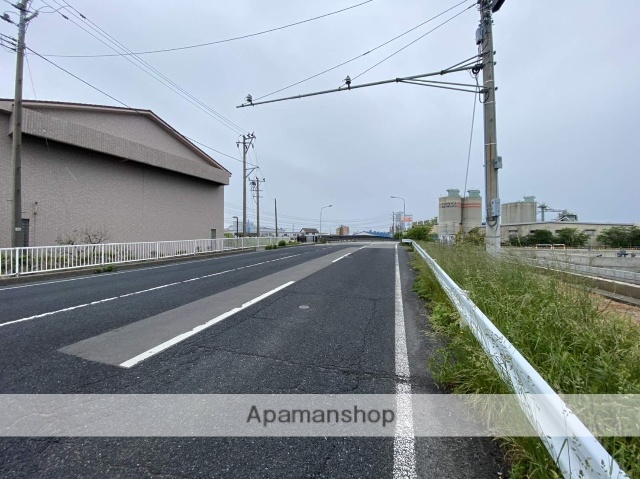 その他　前面道路（その他）まで0m