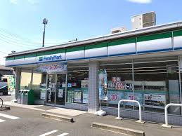 コンビニ　ファミリーマート一宮三ツ井店（コンビニ）まで668m