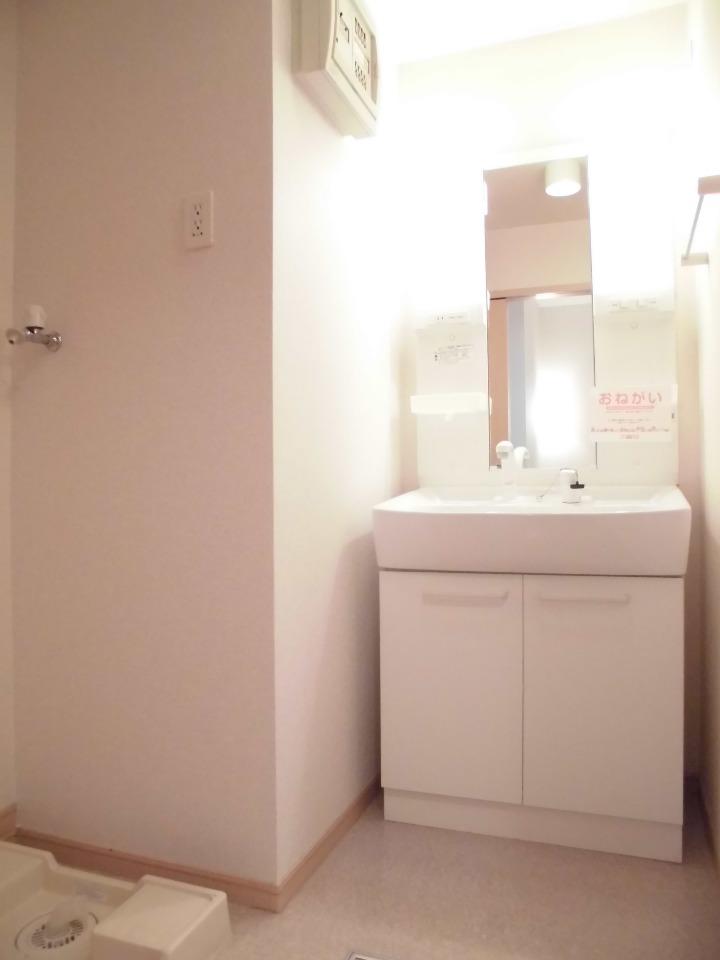 洗面設備　洗面所