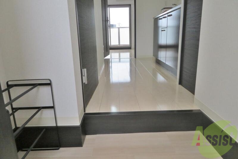 玄関　玄関からの写真です。築浅なのでキレイです。