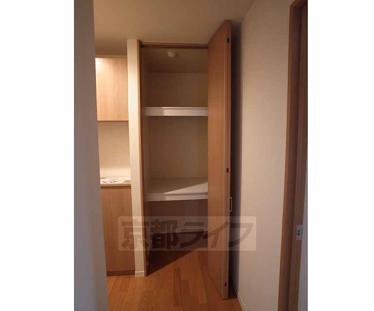 収納　玄関横の収納スペースです！