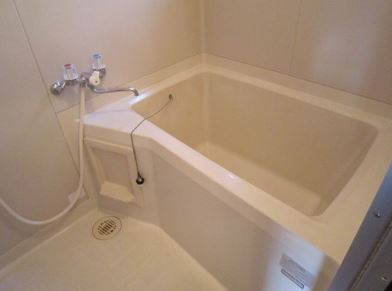 トイレ　浴室。広めで嬉しい
