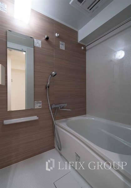 バス・シャワールーム　風呂