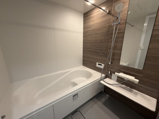 D crest新川Sの風呂写真