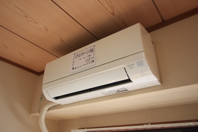 その他設備　洋室エアコン