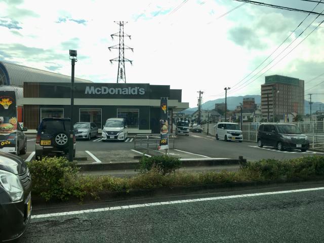 飲食店　マクドナルド諫早インター店（飲食店）まで1068m