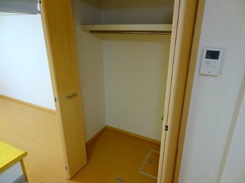 収納　クローゼット