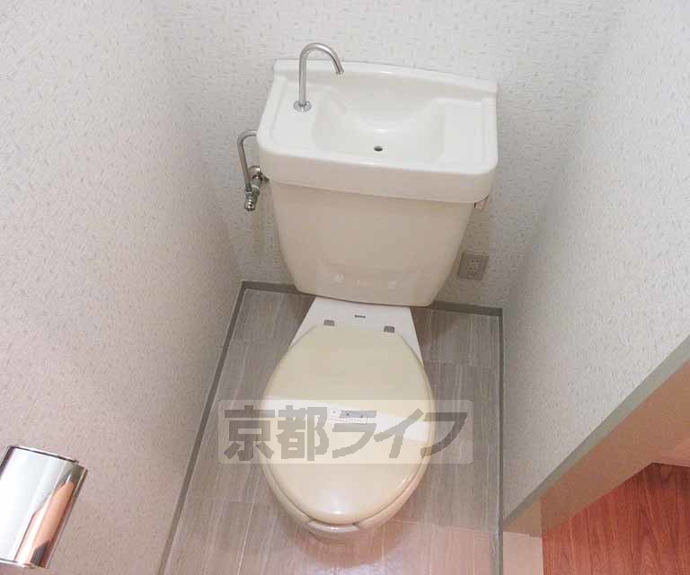 トイレ　清潔なトイレ！