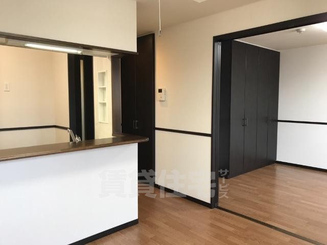 居室・リビング　リビング