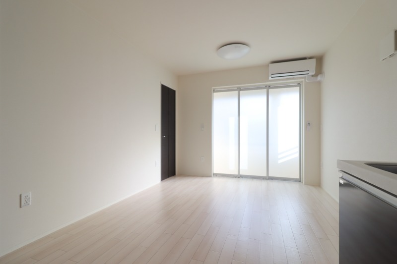 居室・リビング　図面と現状に相違がある場合には現状を優先