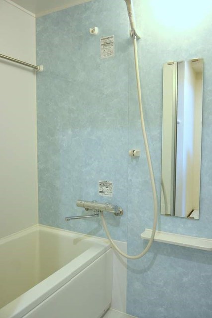 バス・シャワールーム　バスルーム