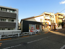 郵便局　世田谷四郵便局（郵便局）まで414m