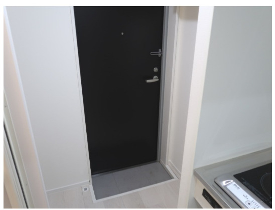 玄関　収納もある玄関です