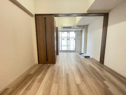 居室・リビング　洋室