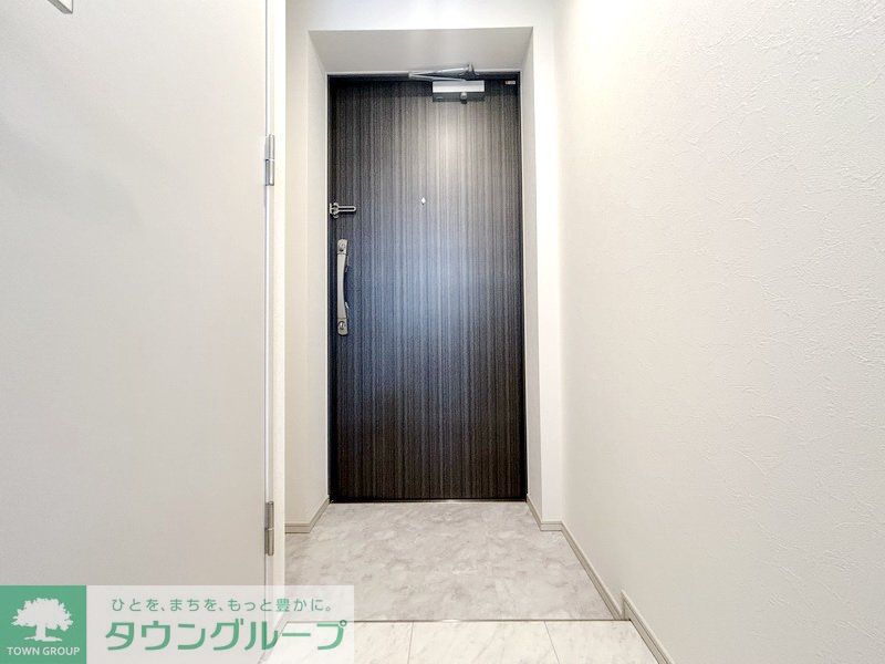 玄関　お部屋探しは株式会社　タウンハウジング　までお気軽にお問合…