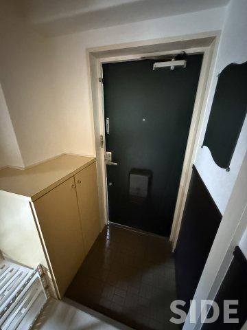 玄関　※別号室参考画像