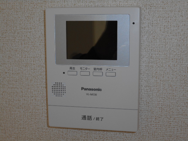 セキュリティ　カラーＴＶモニター付インターホン完備