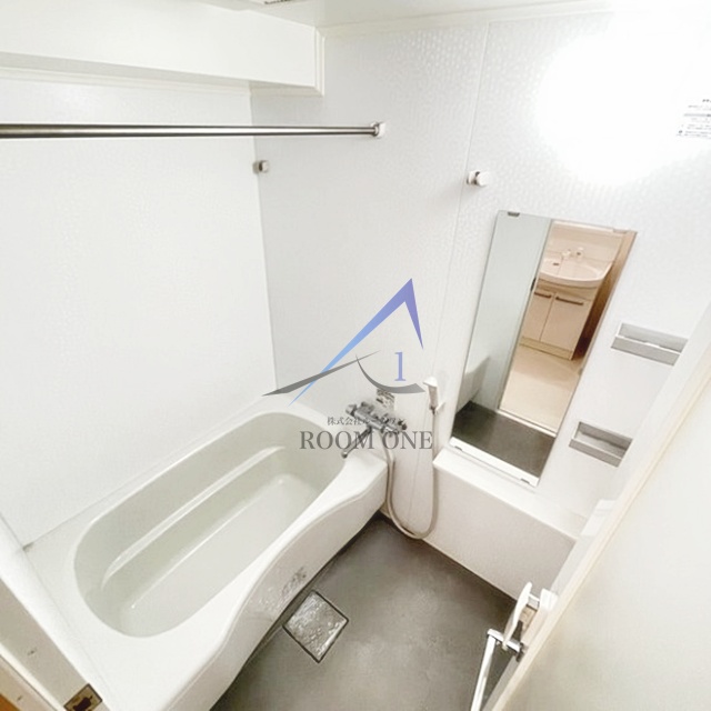 バス・シャワールーム　お風呂です。