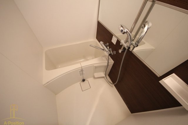 バス・シャワールーム　レオンコンフォート大手前ラトゥール