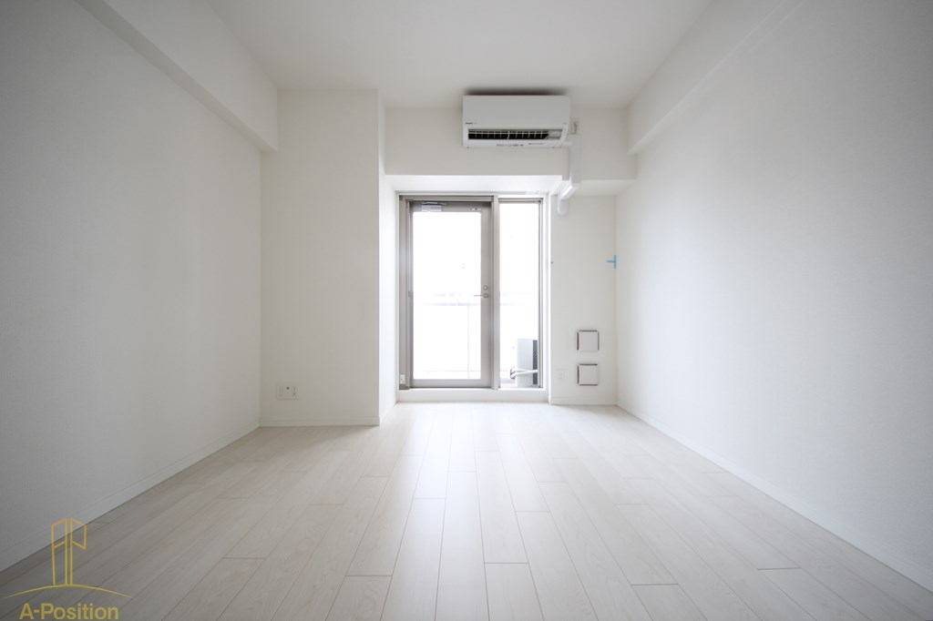 居室・リビング　レオンコンフォート大手前ラトゥール