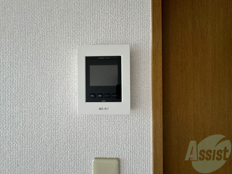 その他設備　インターホンはモニタ*付き。来客があった時に安心ですね。