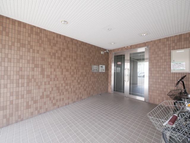 エントランス　エントランス