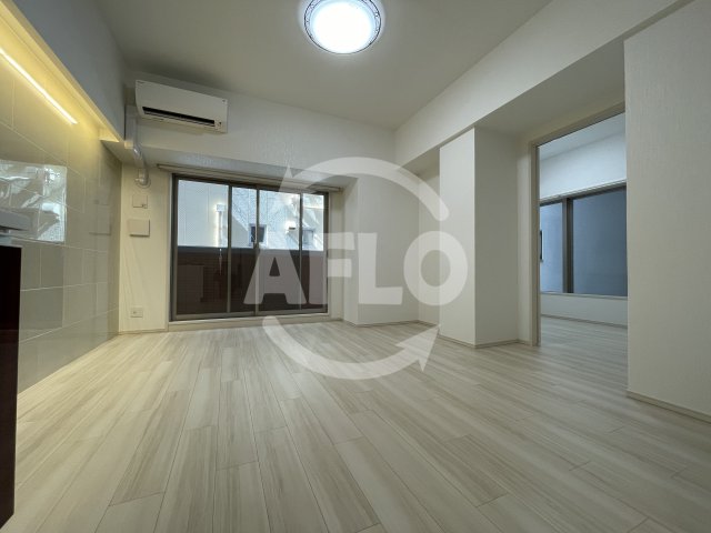 居室・リビング　プレジオ恵美須　リビング