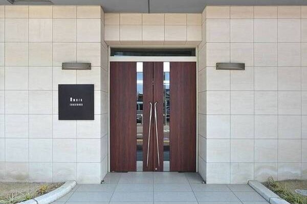 エントランス　★☆他社掲載も内見や契約可能！相見積もり大歓迎☆★