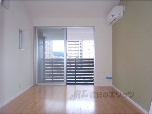 居室・リビング　洋室