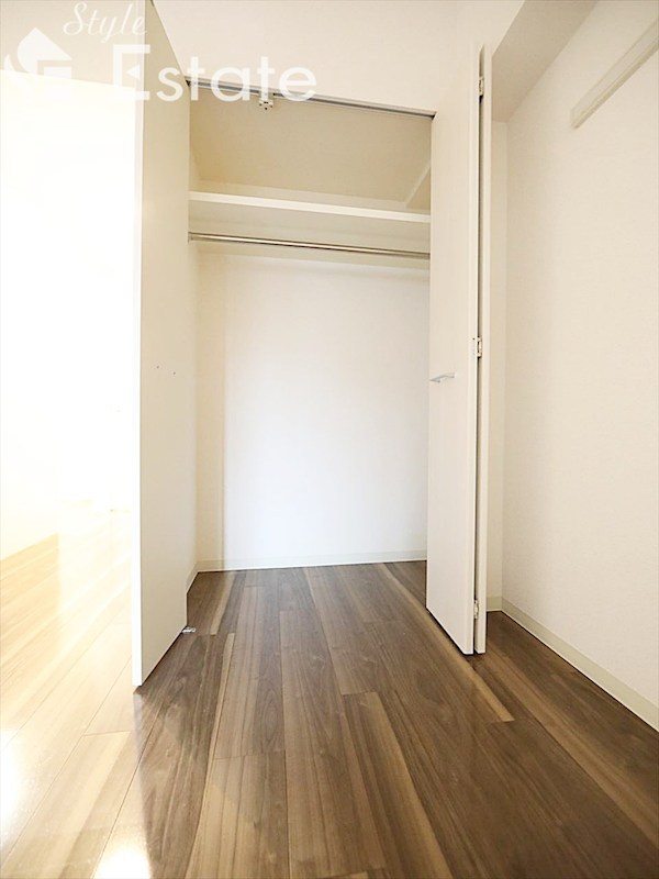 収納　クローゼット