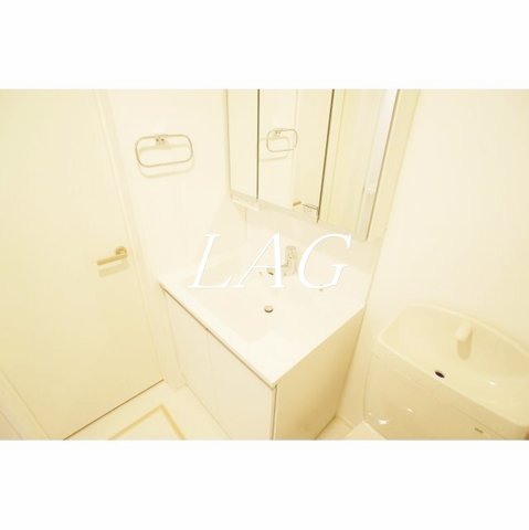 洗面設備　洗面台です。